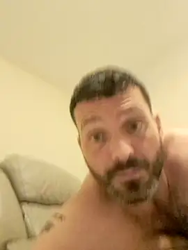 Snapshot of ANYTHINGGOS86 chatting on October 14, 2025, 10:31 pm ANYTHINGGOS86 online show from October 14, 2025, 10:31 pm