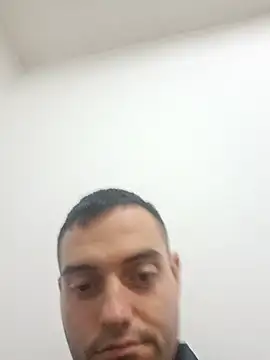 SensitiveOption8 online show from December 4, 2025, 3:55 pm