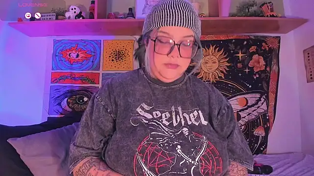 Banana squirt online show from November 21, 2025, 9:36 pm