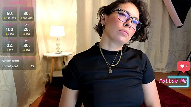 Snapshot of sophia_dumont chatting on March 3, 2025, 5:26 am sophia dumont online show from March 3, 2025, 5:26 am