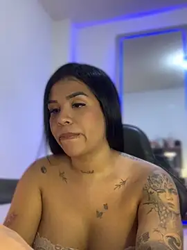 tinalove7 online show from May 28, 2026, 10:26 pm