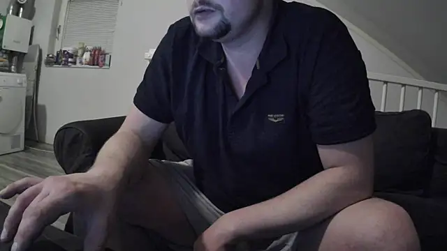 YourLoveBoyKevin online show from February 14, 2025, 12:30 am