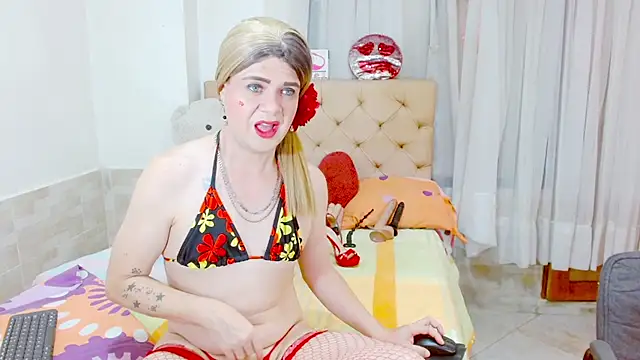 Dolldirtyxxx online show from May 15, 2026, 8:29 pm