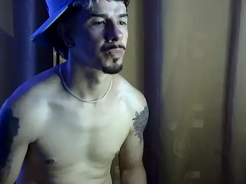 Snapshot of venusfranco_94 chatting on April 15, 2026, 7:36 am venusfranco 94 online show from April 15, 2026, 7:36 am