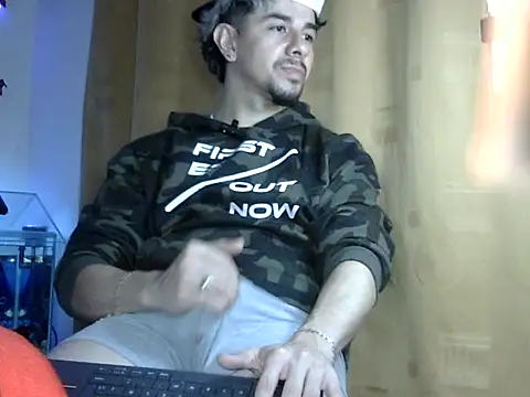 Snapshot of venusfranco_94 chatting on February 23, 2026, 3:08 am venusfranco 94 online show from February 23, 2026, 3:08 am