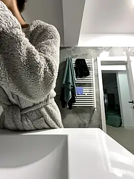 Snapshot of BonyBon29 chatting on October 24, 2025, 4:55 am BonyBon29 online show from October 24, 2025, 4:55 am