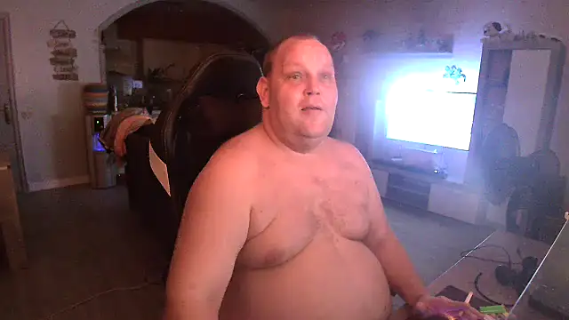 Hotfire-112 online show from March 31, 2026, 9:17 pm