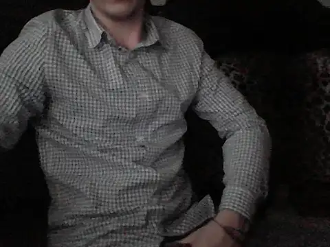 MarioKnero online show from May 29, 2026, 2:28 am