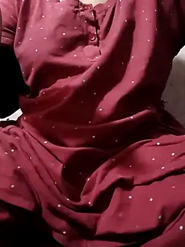 Snapshot of imforyou chatting on December 4, 2025, 5:34 pm imforyou online show from December 4, 2025, 5:34 pm