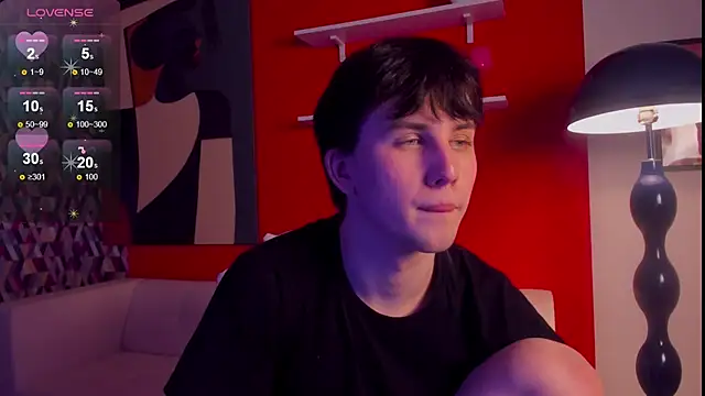 AdrianoAubert online show from November 23, 2025, 4:06 pm