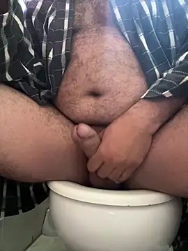 Uncleuncutmushroom online show from July 12, 2026, 8:26 am