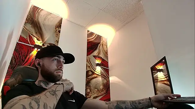 Luke davis01 online show from February 23, 2026, 1:12 pm