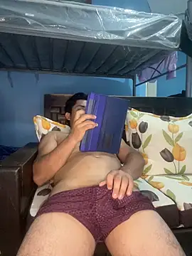 Snapshot of Jeter95 chatting on March 29, 2026, 1:35 pm Jeter95 online show from March 29, 2026, 1:35 pm