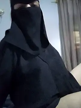 Snapshot of Milan-88 chatting on February 20, 2026, 9:39 pm Milan-88 online show from February 20, 2026, 9:39 pm