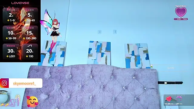 Skye Moore online show from October 7, 2025, 6:53 pm