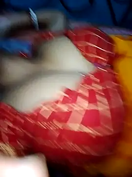 Snapshot of simrun70 chatting on April 3, 2026, 11:44 pm simrun70 online show from April 3, 2026, 11:44 pm