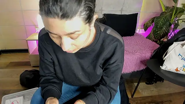 Snapshot of _michonne_ chatting on March 12, 2026, 3:23 am michonne online show from March 12, 2026, 3:23 am