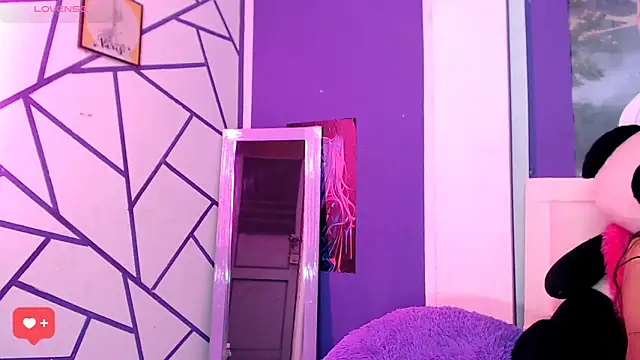 Snapshot of melody_toy chatting on February 7, 2026, 7:33 pm melody toy online show from February 7, 2026, 7:33 pm