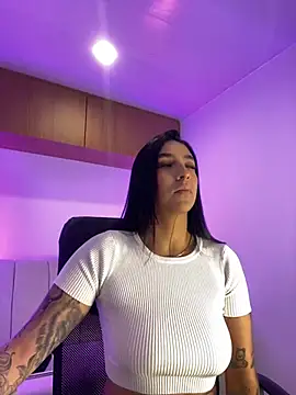 Snapshot of naiara_angels chatting on February 25, 2025, 6:58 am naiara angels online show from February 25, 2025, 6:58 am