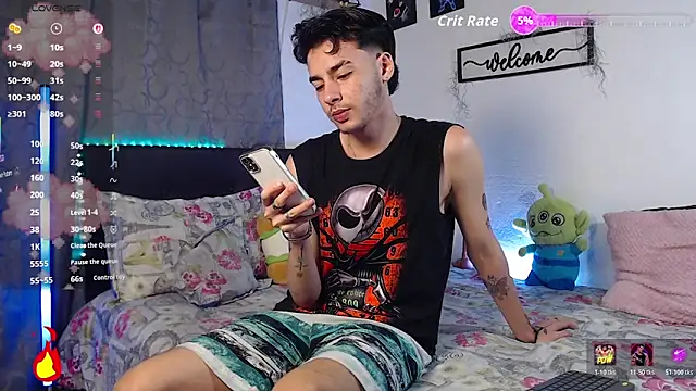 kyle clint07 online show from April 5, 2026, 7:48 am