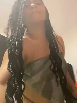 Snapshot of Tana_latin chatting on March 6, 2025, 1:27 am Tana latin online show from March 6, 2025, 1:27 am