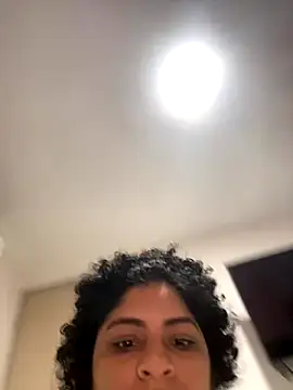 Snapshot of Tana_latin chatting on October 11, 2025, 2:23 am Tana latin online show from October 11, 2025, 2:23 am