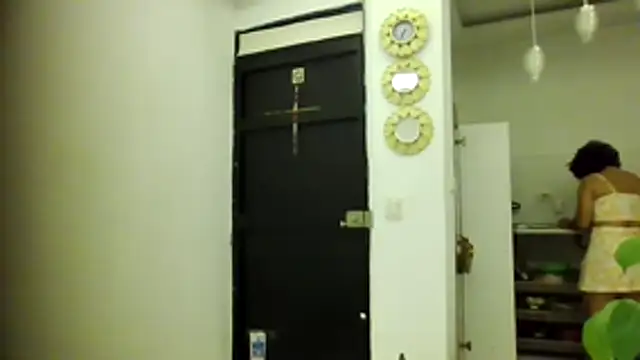 Snapshot of Tana_latin chatting on November 1, 2025, 1:56 am Tana latin online show from November 1, 2025, 1:56 am