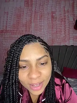 Snapshot of Tana_latin chatting on February 28, 2025, 2:42 am Tana latin online show from February 28, 2025, 2:42 am