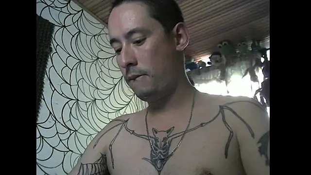 Snapshot of vampireathome chatting on May 3, 2026, 8:34 pm vampireathome online show from May 3, 2026, 8:34 pm