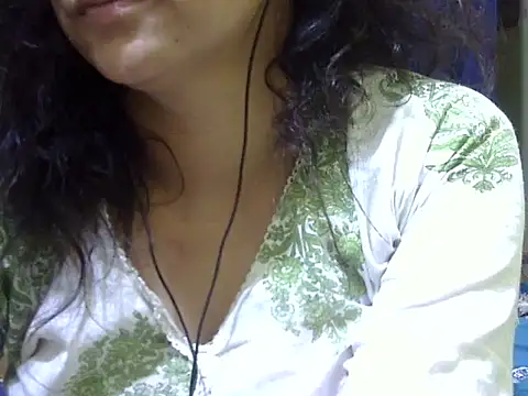 Snapshot of Your_cutiepie_ chatting on October 15, 2025, 4:26 pm Your cutiepie online show from October 15, 2025, 4:26 pm