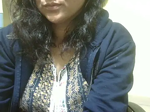 Snapshot of Your_cutiepie_ chatting on February 2, 2026, 5:56 pm Your cutiepie online show from February 2, 2026, 5:56 pm