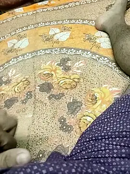 Yashkumar 0697 online show from October 19, 2025, 7:38 pm