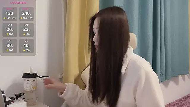 Qvo-Q online show from March 17, 2025, 4:01 pm