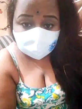 Snapshot of dolly_telugu01 chatting on April 13, 2026, 7:29 pm dolly telugu01 online show from April 13, 2026, 7:29 pm