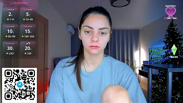 EmiliaZen online show from December 17, 2025, 1:16 pm