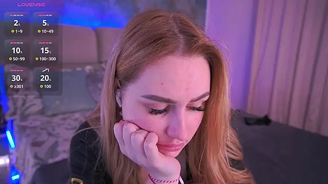 Snapshot of DivineJass chatting on March 25, 2026, 10:08 pm DivineJass online show from March 25, 2026, 10:08 pm