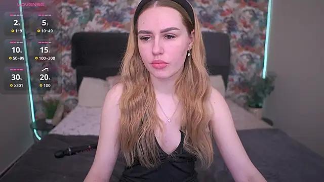 Snapshot of DivineJass chatting on March 29, 2026, 10:55 pm DivineJass online show from March 29, 2026, 10:55 pm