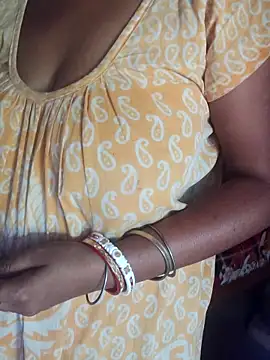 Snapshot of Hot-anjale chatting on March 12, 2025, 5:13 am Hot-anjale online show from March 12, 2025, 5:13 am