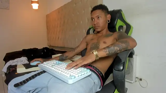 blackdirty420 online show from February 16, 2026, 3:10 pm