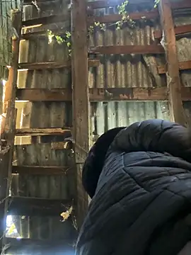 hotamanda01 online show from November 7, 2025, 1:04 pm