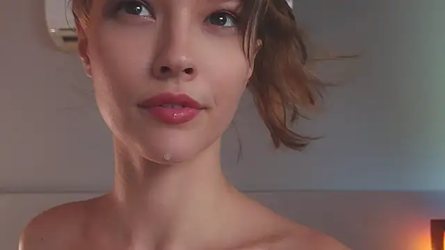 DemiDee online show from January 26, 2025, 8:57 am