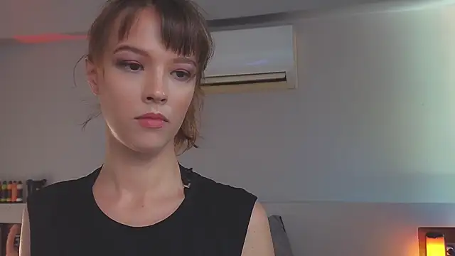 DemiDee online show from January 26, 2025, 5:56 am