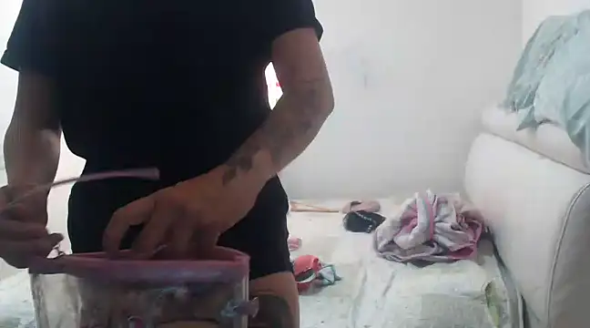 Snapshot of Girltattos chatting on February 12, 2025, 3:49 pm Girltattos online show from February 12, 2025, 3:49 pm