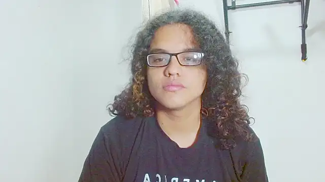 Snapshot of Diane_blossom chatting on March 10, 2025, 11:55 am Diane blossom online show from March 10, 2025, 11:55 am