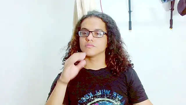 Snapshot of Diane_blossom chatting on March 4, 2025, 6:18 pm Diane blossom online show from March 4, 2025, 6:18 pm