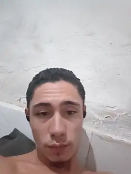 Snapshot of shuelldin chatting on March 1, 2026, 1:00 pm shuelldin online show from March 1, 2026, 1:00 pm