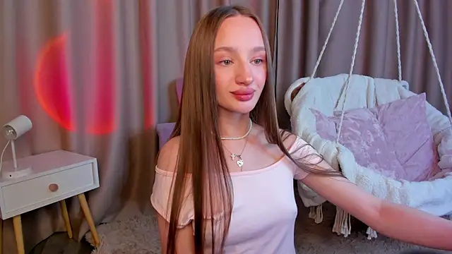 miiss  lulu online show from May 27, 2026, 11:45 pm