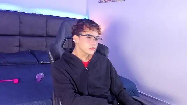 Aiiden 15 online show from October 17, 2025, 12:07 pm