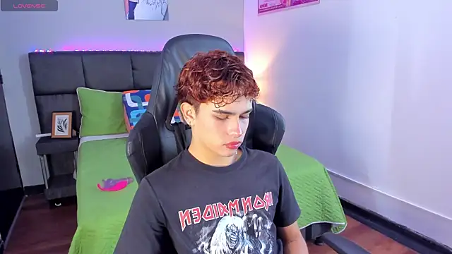 Aiiden 15 online show from December 22, 2025, 1:00 pm