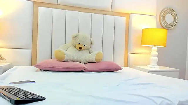 ArianaFranco online show from March 10, 2025, 12:38 pm